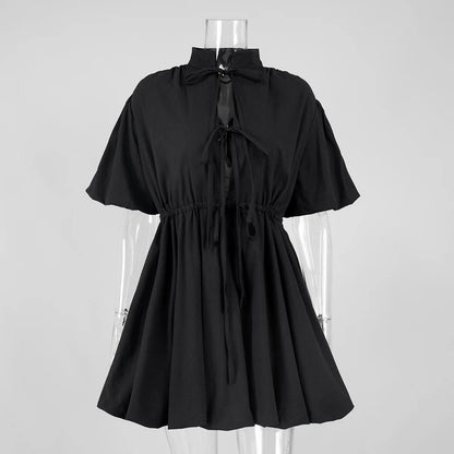 Vestido Midi Plisado con Cuello Alto — Elegancia Casual de Verano